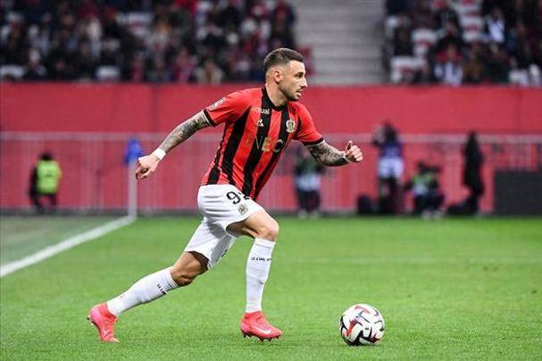 摩纳哥发布备战花絮,赛前回应争议,法甲任务艰巨,年轻球员得到机会的简单介绍-开云全站