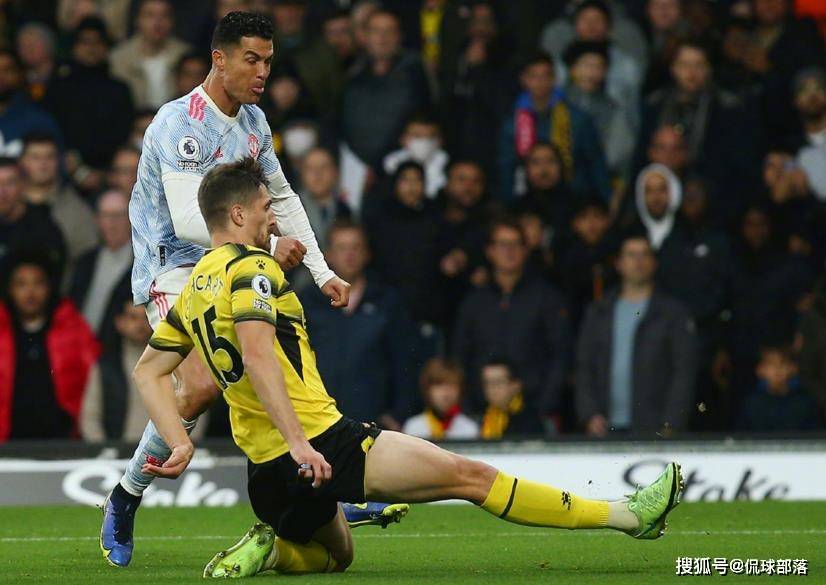 转折点!纽约尼克斯单刀错失;法甲集结日攻防权衡;媒体盛赞;训练强度明显提升的简单介绍-开云官网